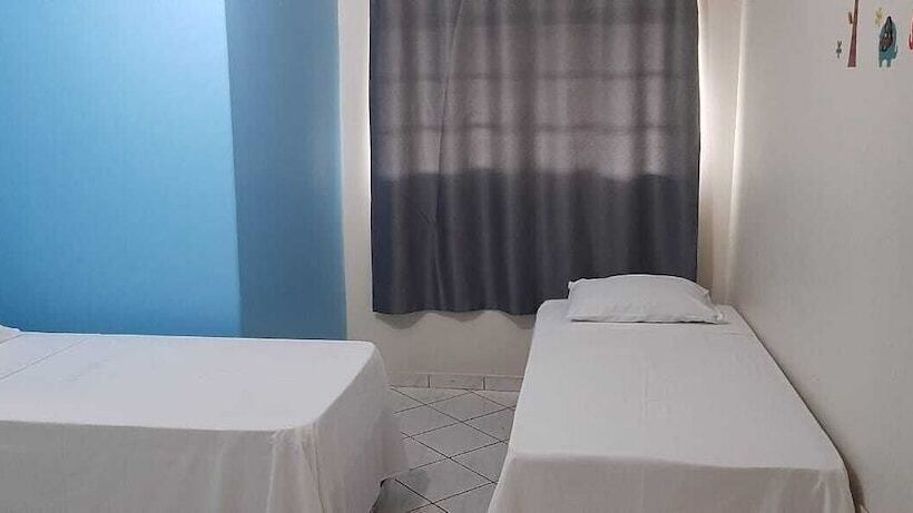 בית מלון כפרי Danubio