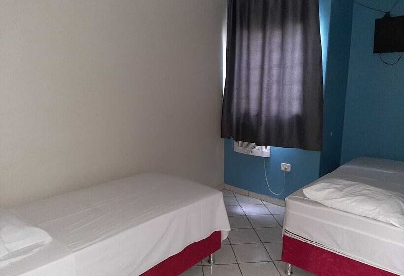 בית מלון כפרי Danubio