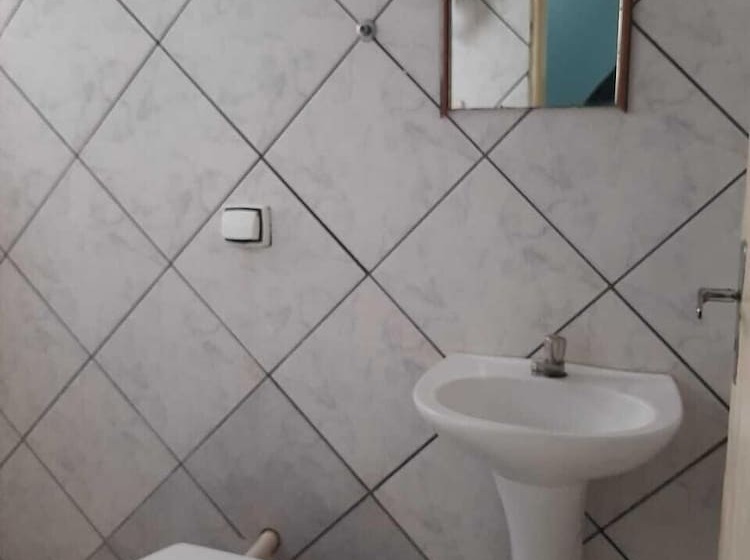 בית מלון כפרי Danubio