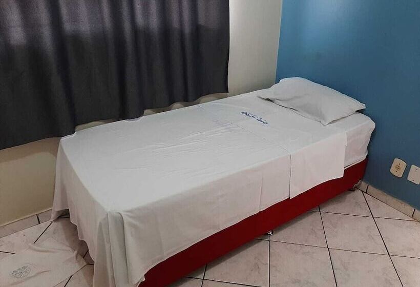 בית מלון כפרי Danubio