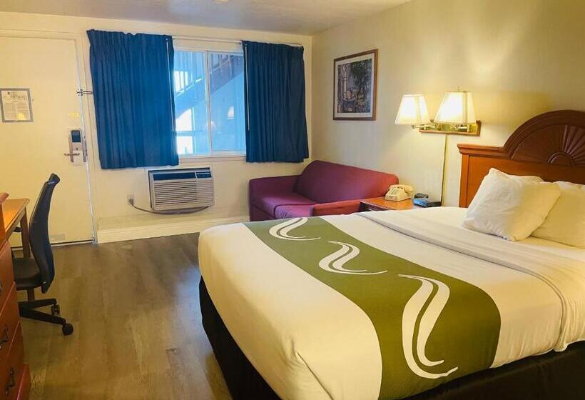 בית מלון כפרי America S Best Value Inn Sandpoint