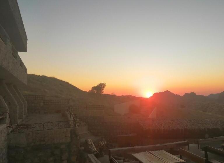 هتل Infinity Lodge