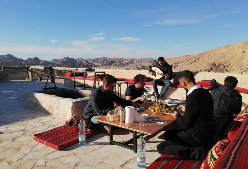 هتل Infinity Lodge