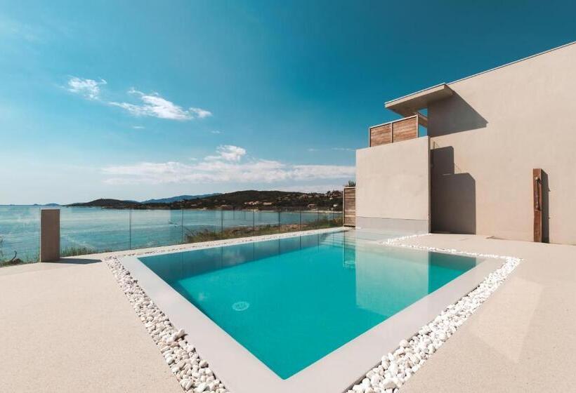 Отель Le Jardin D'emile