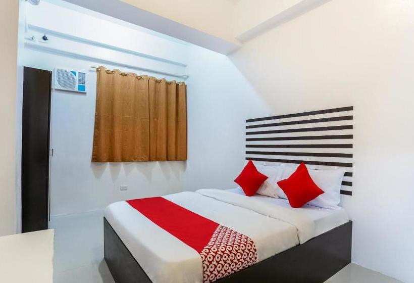 Отель Oyo 505 Jardin Suites