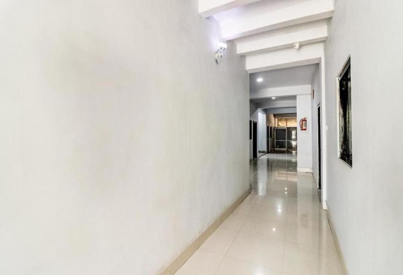 בית מלון כפרי Oyo 65309  Chandni Palace