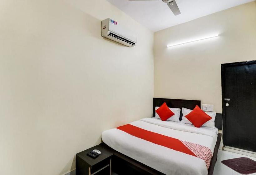 בית מלון כפרי Oyo 65309  Chandni Palace