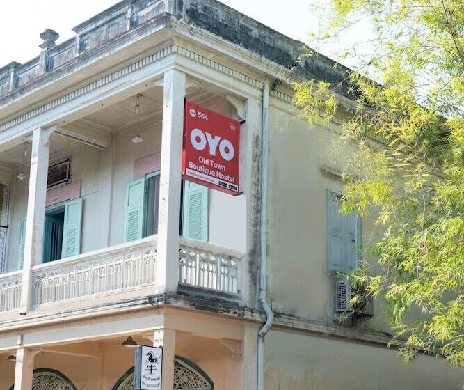 호텔 Oyo Old Town Boutique Hostel