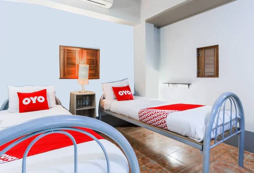 호텔 Oyo Old Town Boutique Hostel