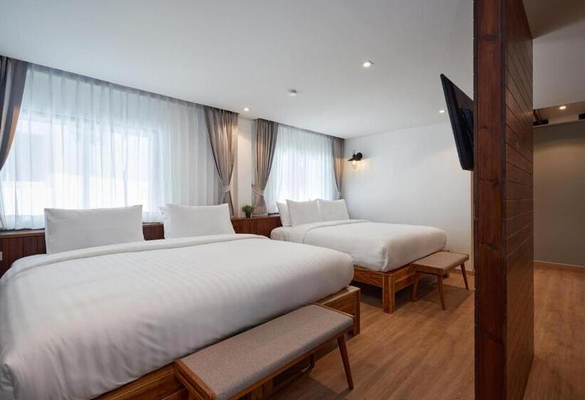 Отель P2 Wood Loft