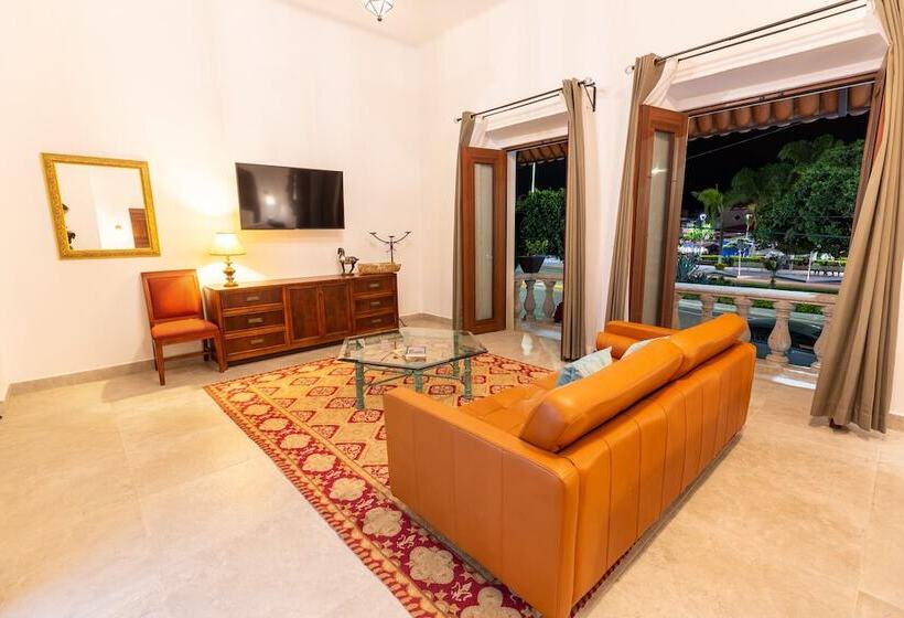 فندق Plaza Chapala