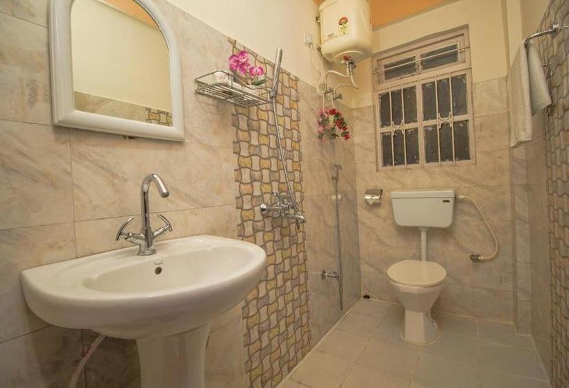 호텔 Spot On 63564 Green Woody