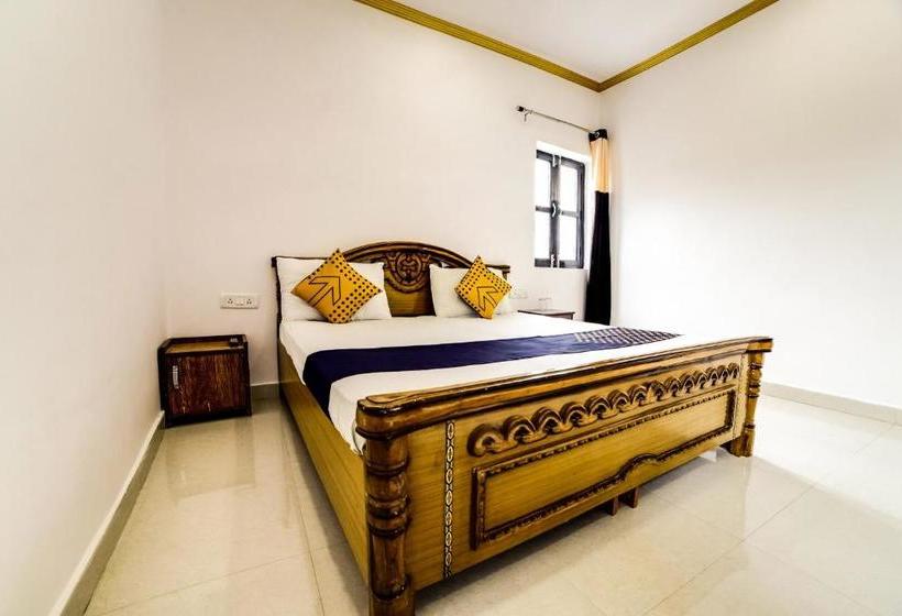 Отель Spot On 63858 Jay Gurudev Homestay