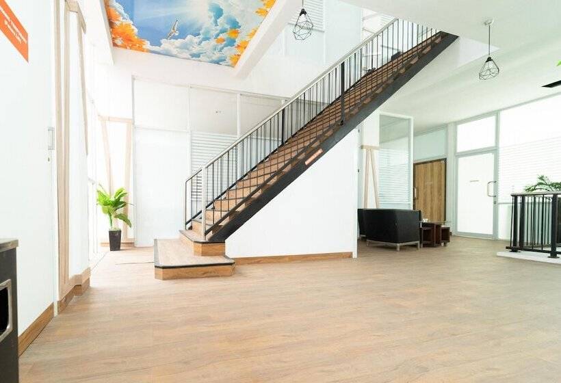 Пансион Koolkost Near Grand Kota Bintang