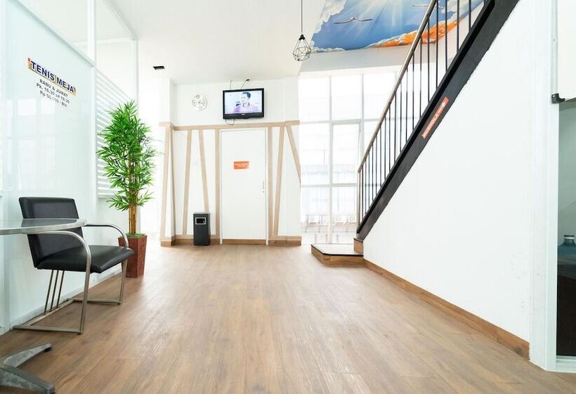 Пансион Koolkost Near Grand Kota Bintang