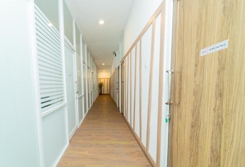 Пансион Koolkost Near Grand Kota Bintang