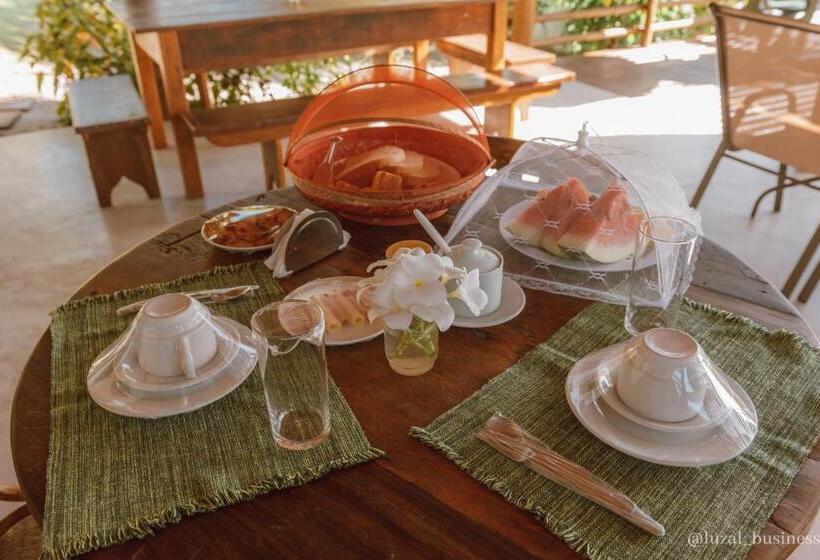 پانسیون Mangabeira Logde