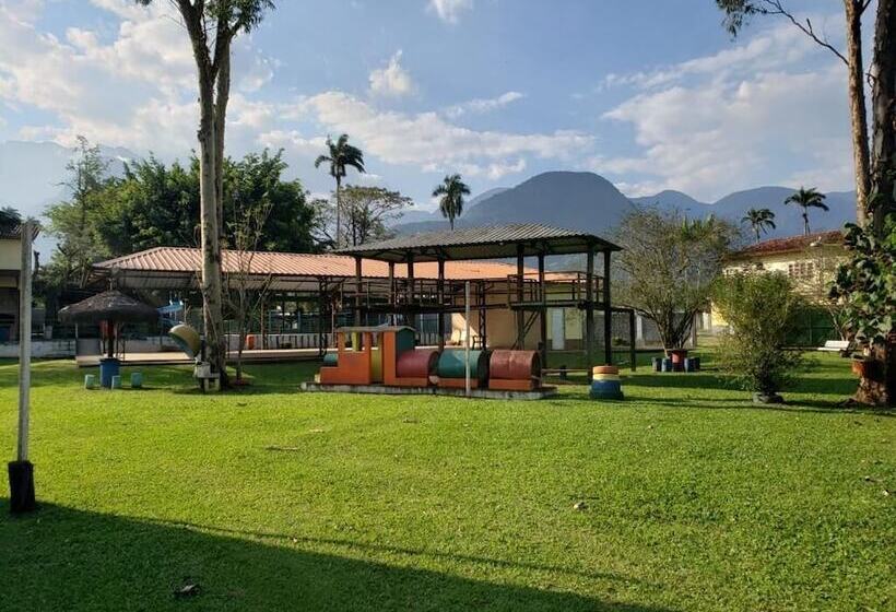 膳宿费 La Vega Pousada