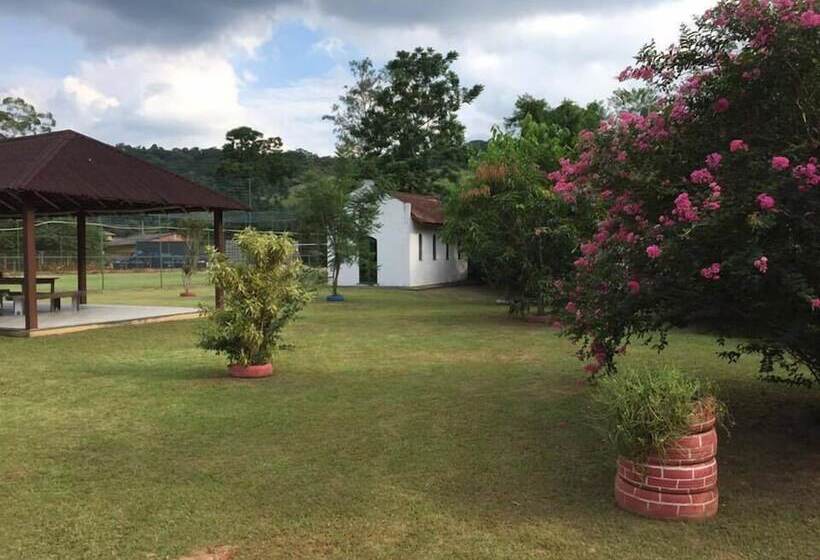 膳宿费 La Vega Pousada