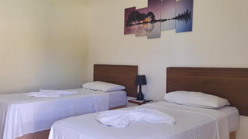 膳宿费 La Vega Pousada