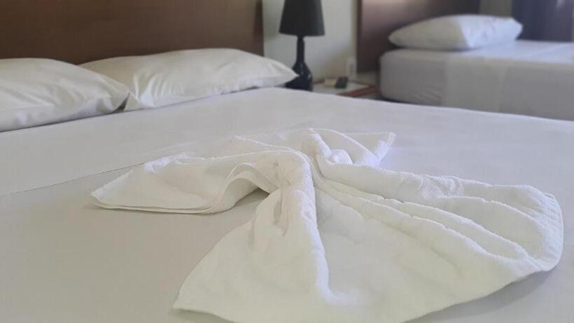 膳宿费 La Vega Pousada