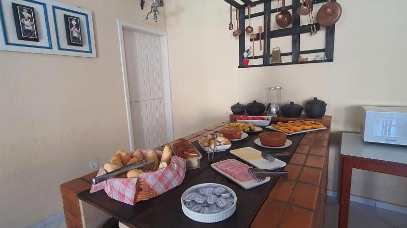 膳宿费 La Vega Pousada