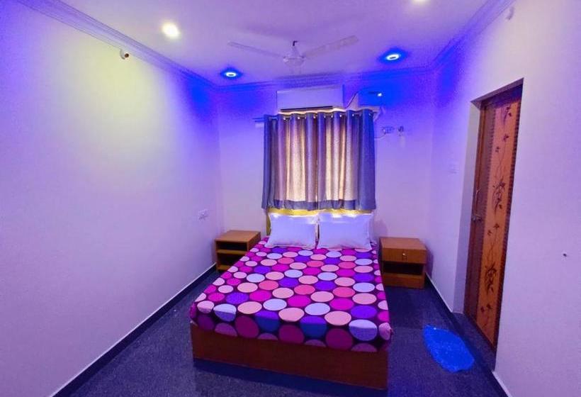 Pension S3 Beach House