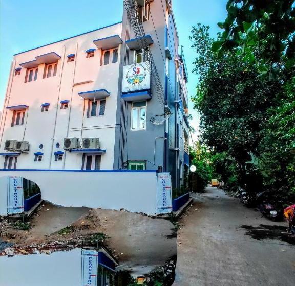 Pension S3 Beach House