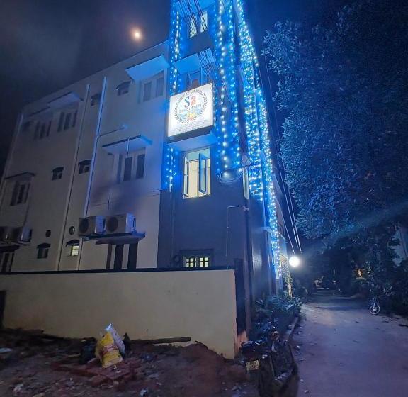 Pension S3 Beach House