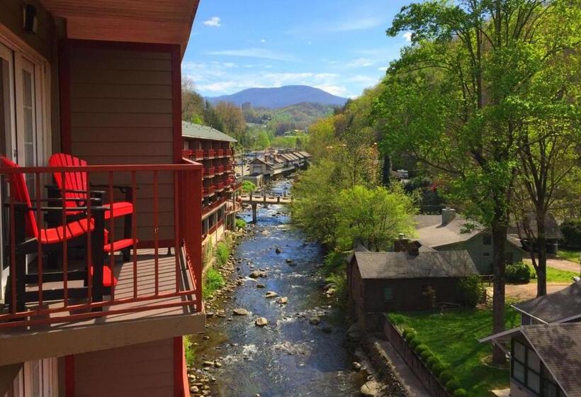 호텔 Baymont By Wyndham Gatlinburg On The River