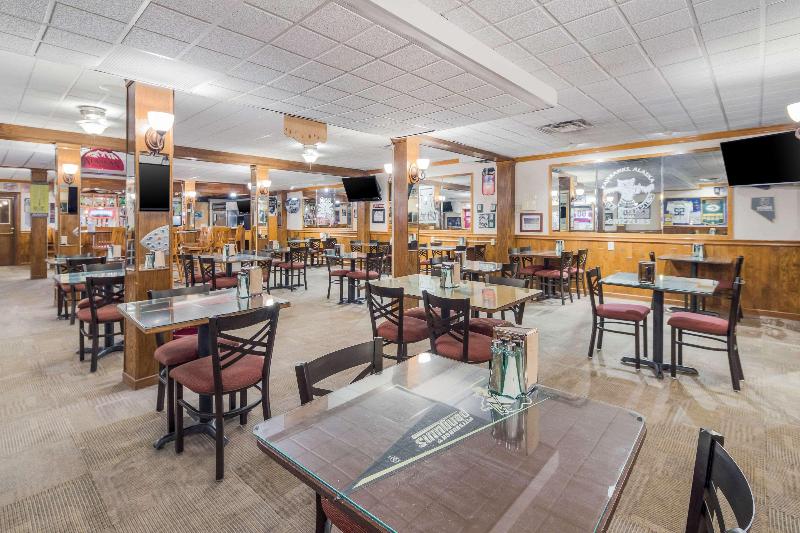 Clarion Hotel & Suites Fairbanks Near Ft Wainwright