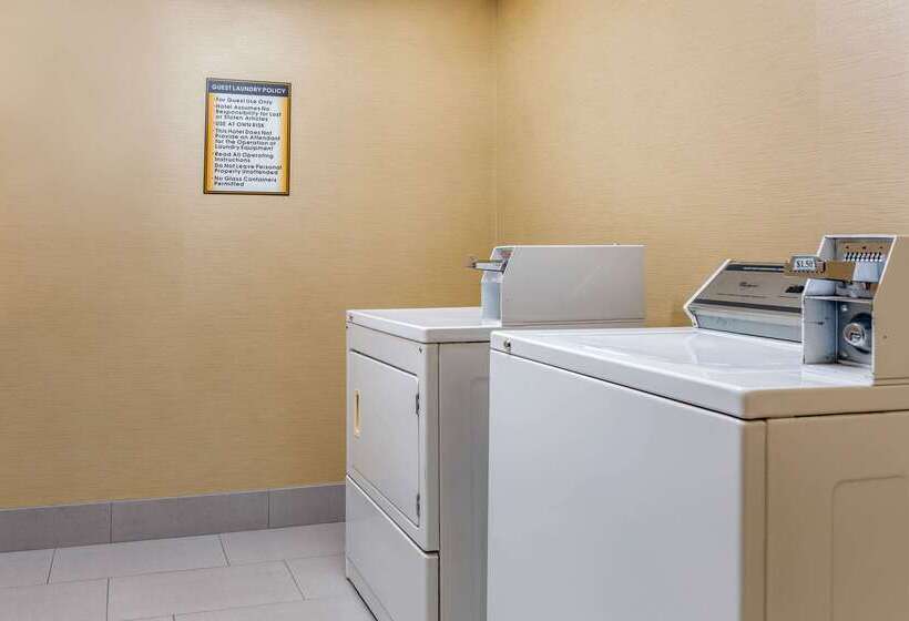 ホテル Comfort Inn Lancaster At Rockvale