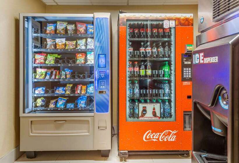 ホテル Comfort Inn Lancaster At Rockvale