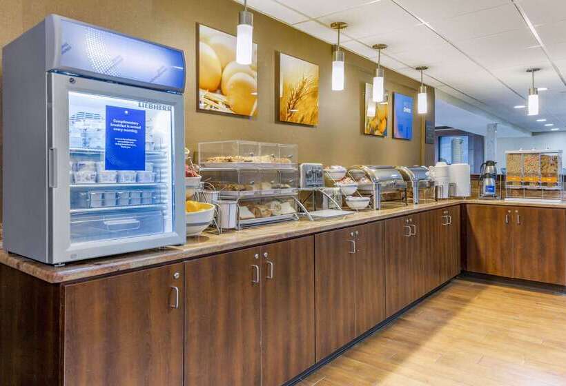 ホテル Comfort Inn Lancaster At Rockvale