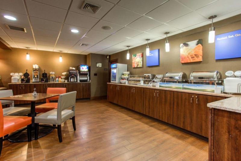 ホテル Comfort Inn Lancaster At Rockvale