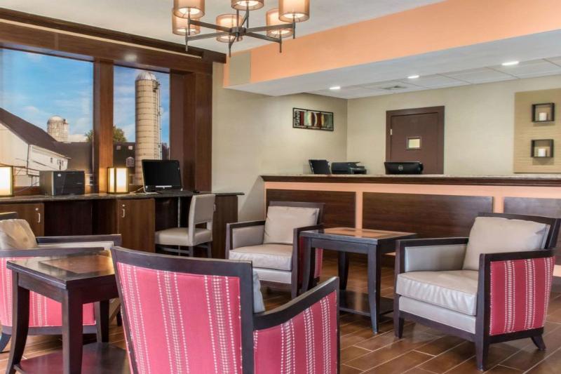 ホテル Comfort Inn Lancaster At Rockvale