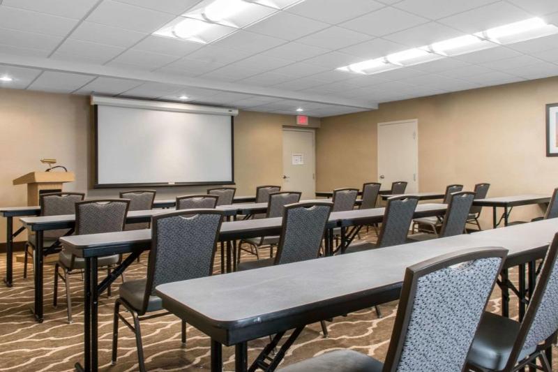 ホテル Comfort Inn Lancaster At Rockvale