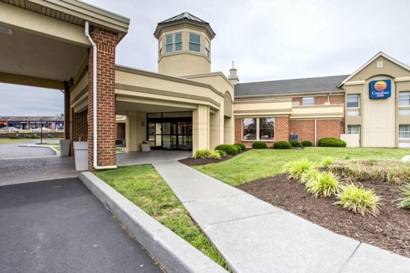 ホテル Comfort Inn Lancaster At Rockvale
