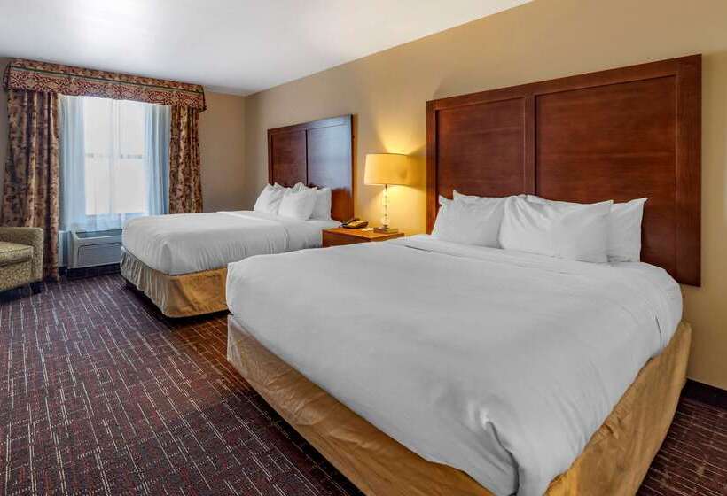 호텔 Comfort Inn & Suites Shawnee North Near I40