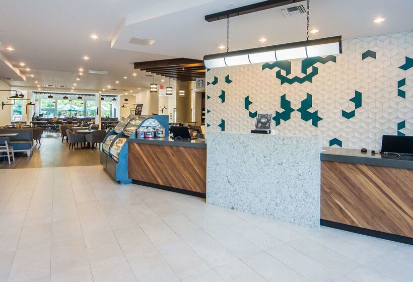 Отель Crowne Plaza Orlando Lake Buena Vista, An Ihg