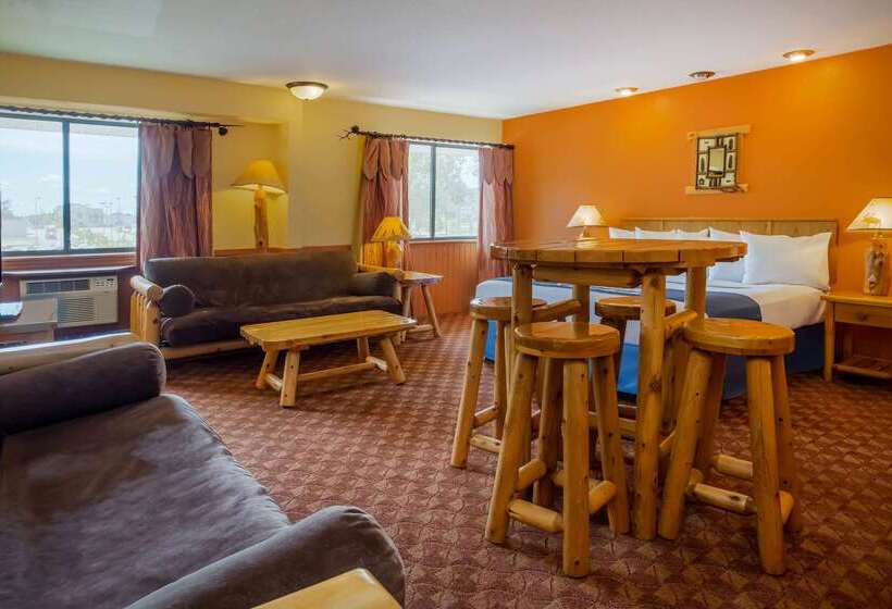 酒店 Days Inn & Suites By Wyndham Stevens Point