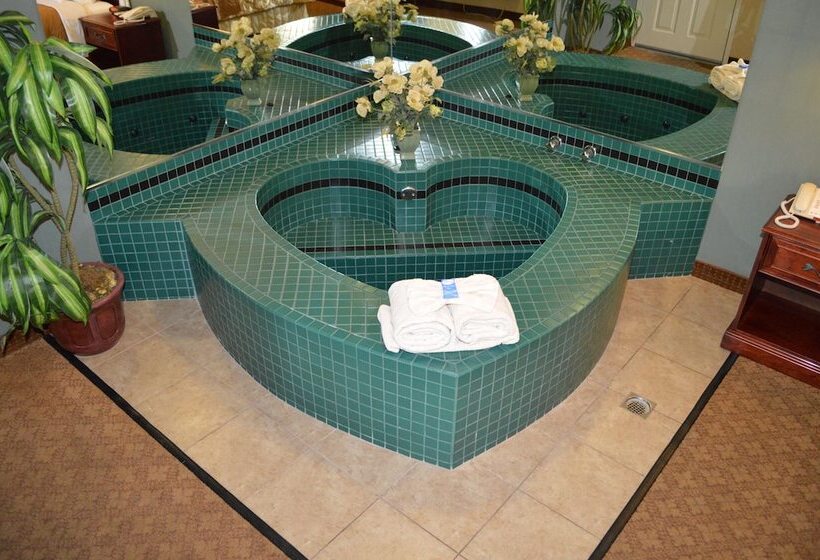 בית מלון כפרי Dynasty Suites Redlands