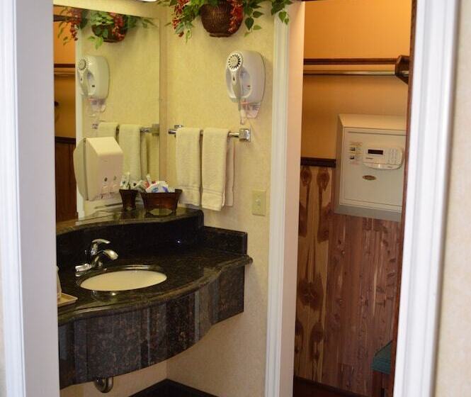 בית מלון כפרי Dynasty Suites Redlands