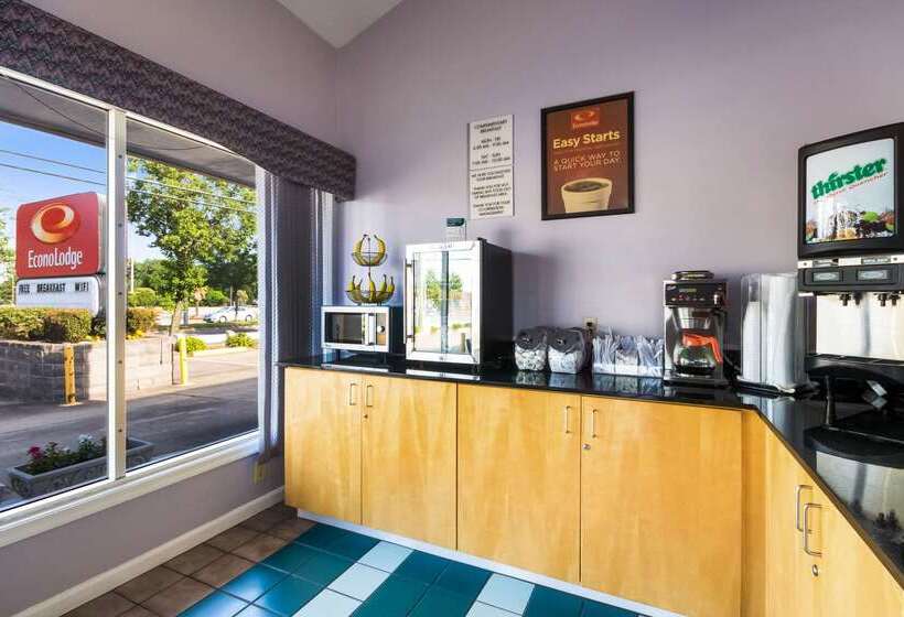 ホテル Econo Lodge Little Creek