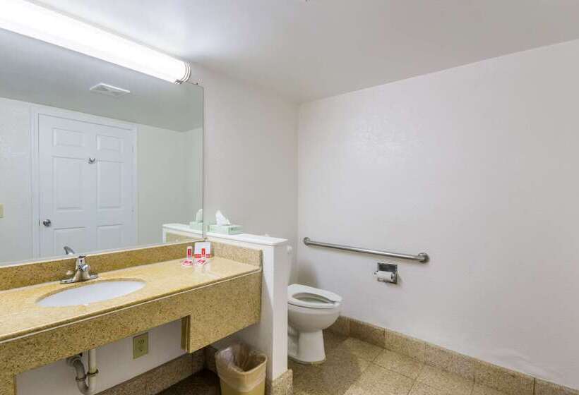 ホテル Econo Lodge Little Creek