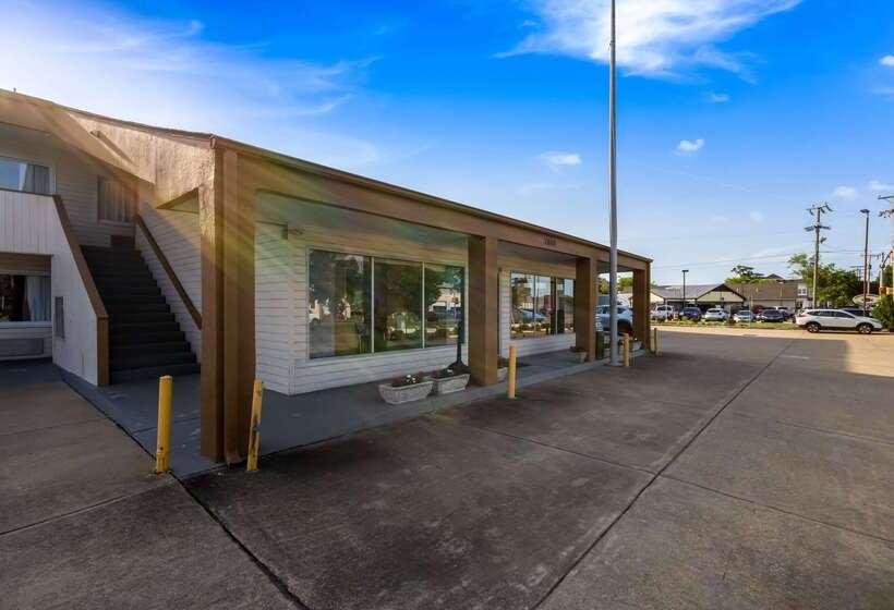 ホテル Econo Lodge Little Creek