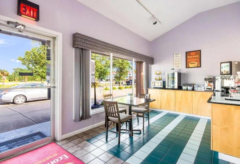 ホテル Econo Lodge Little Creek