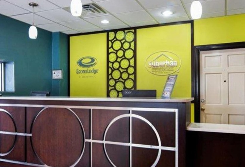 Отель Econo Lodge