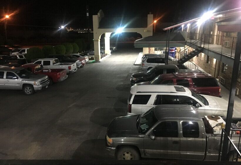 ホテル Executive Inn Odessa