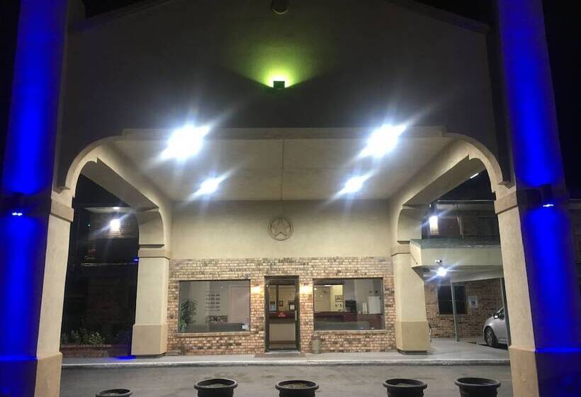 ホテル Executive Inn Odessa